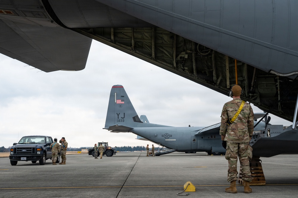 374 AMXS, LRS perform cargo operations during BM26