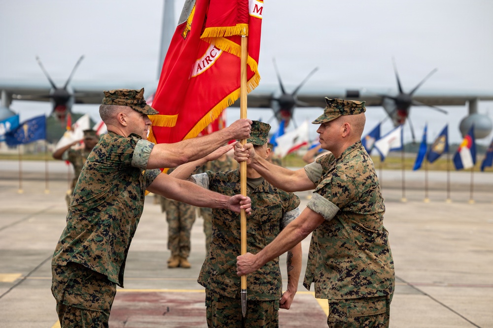 Maj. Gen. Marcus Annibale relinquishes command of 1st Marine Aircraft Wing to Brig. Gen. Simon Doran