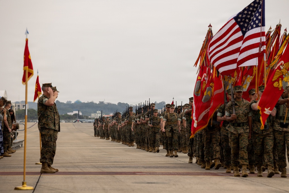 Maj. Gen. Marcus Annibale relinquishes command of 1st Marine Aircraft Wing to Brig. Gen. Simon Doran