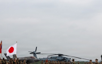 Maj. Gen. Marcus Annibale relinquishes command of 1st Marine Aircraft Wing to Brig. Gen. Simon Doran