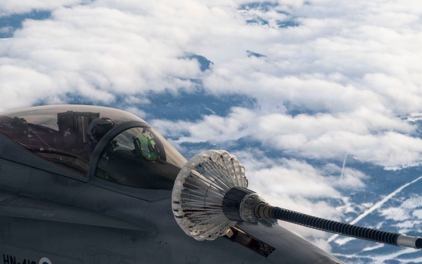 23rd Wing refuels Finnish flights during Cold Response 26
