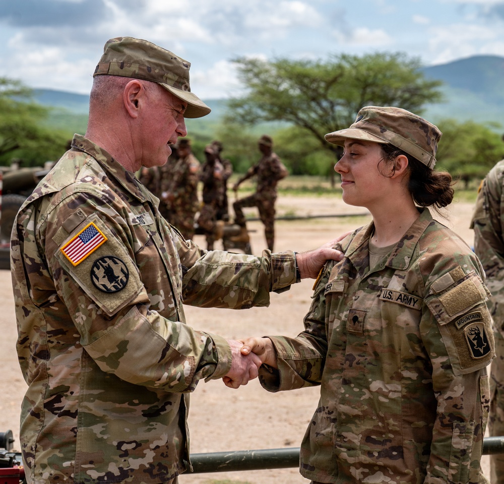 US Chargé d’Affaires visits multinational Top Gun Competition during Justified Accord 2026