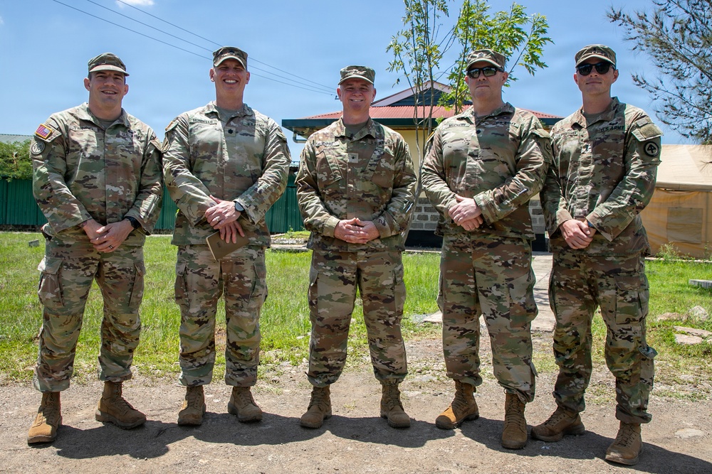 Brigadier General Cipro visits with Task Force Minuteman during Justified Accord 2026