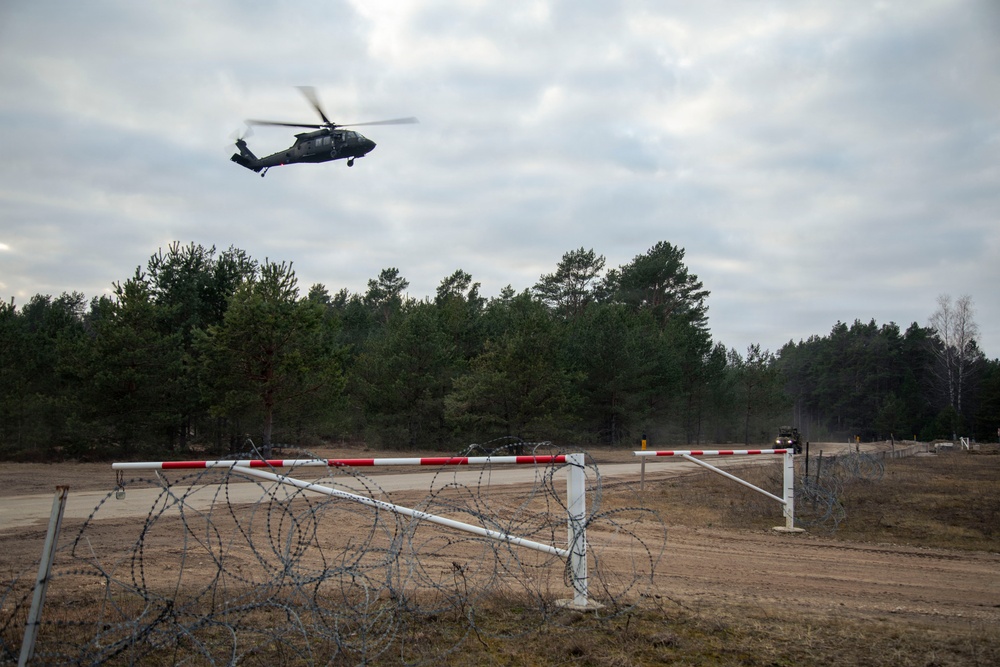 3rd CAB trains Latvian Air Force on UH-60 Gunnery Table VI day/night individual qualification