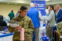 Veterans, families connect with resources at Fort Meade fair