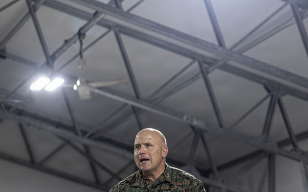 CORE26 | 2nd Marine Division Commanding General Presents Awards in Norway
