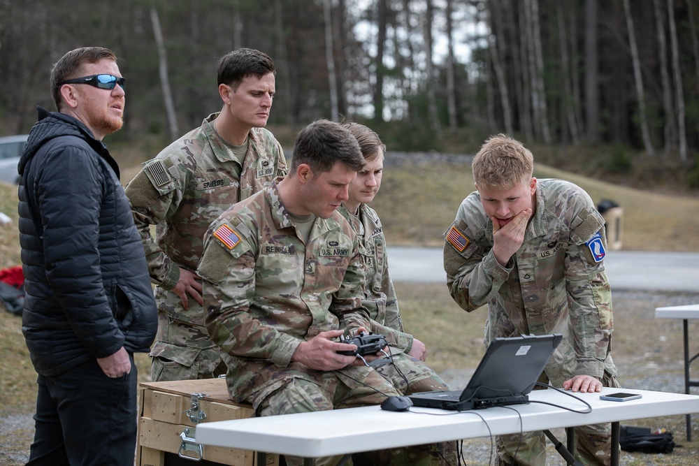 U.S. Soldiers train on Bumblebee Drones