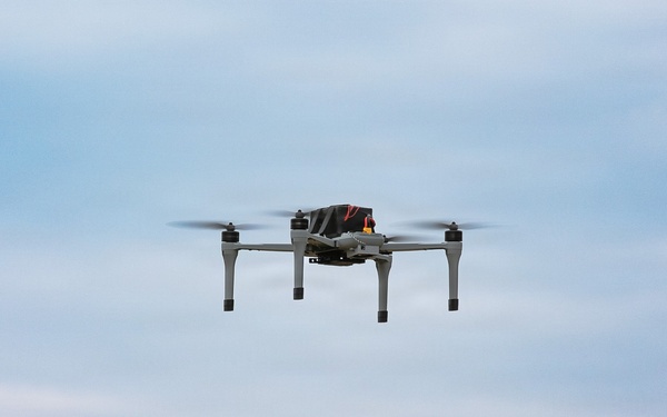 U.S. Soldiers train on Bumblebee Drones