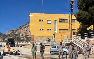 Underwater Construction Team One, Spanish Navy Conduct Bilateral Dive Exchange in Cartagena