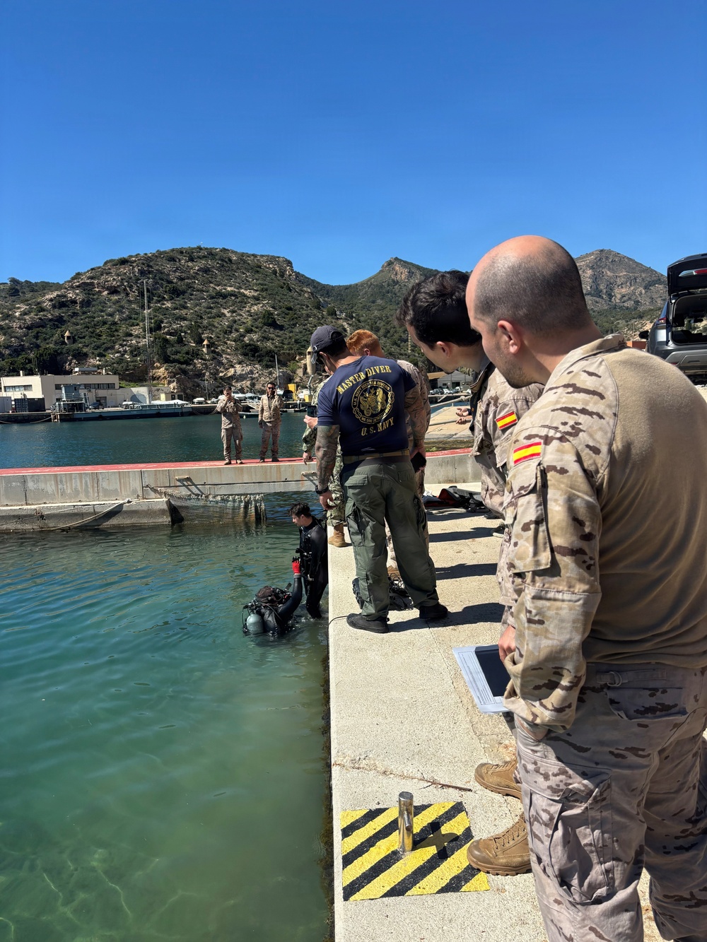 Underwater Construction Team One, Spanish Navy Conduct Bilateral Dive Exchange in Cartagena