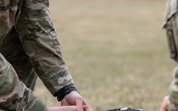 U.S. Soldiers train on Bumblebee Drones