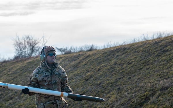 Operation Skyfall: Apache Crews Refine Air‑to‑Air Precision Against UAS Threats