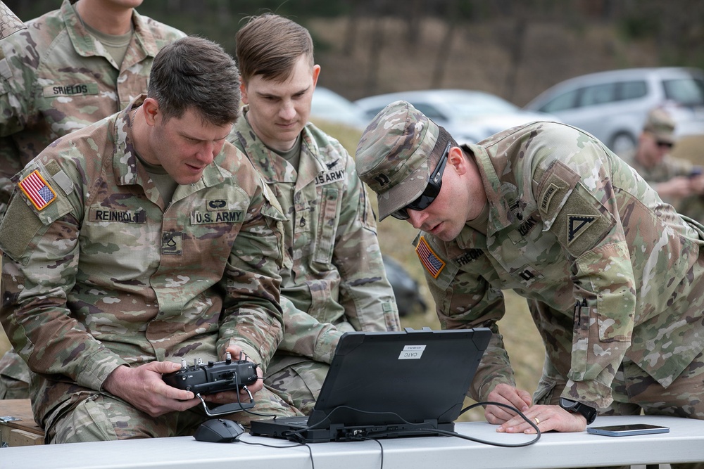 U.S. Soldiers train on Bumblebee Drones