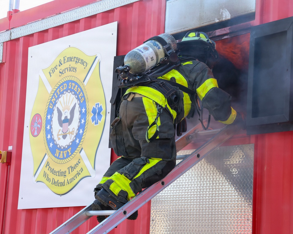 Naval Support Activity Panama City Fire and Emergency Services train with Lynn Haven Fire Rescue