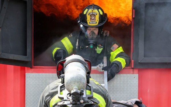 Naval Support Activity Panama City Fire and Emergency Services train with Lynn Haven Fire Rescue