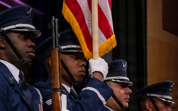 Air Force Band honors American music with community