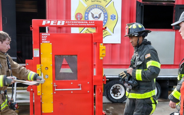 Naval Support Activity Panama City Fire and Emergency Services train with Lynn Haven Fire Rescue