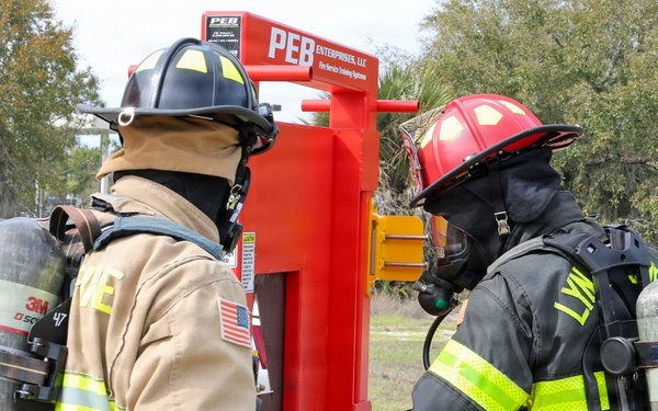 Naval Support Activity Panama City Fire and Emergency Services train with Lynn Haven Fire Rescue