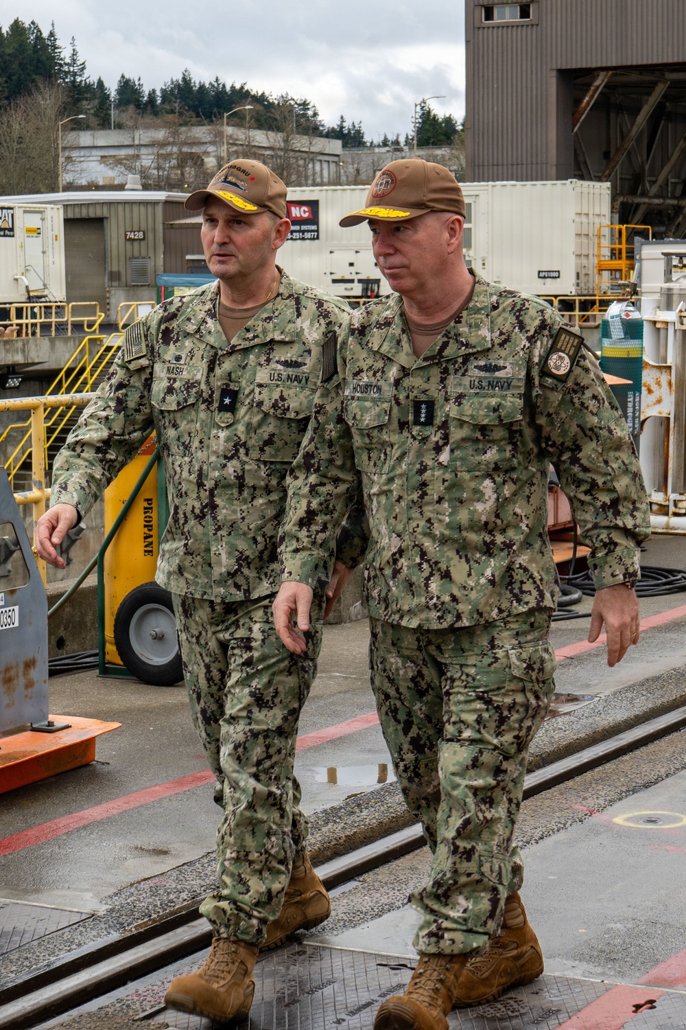 Naval Reactors visits Submarine Group 9