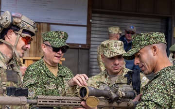 Colombian Senior Enlisted Leaders Visit 7th Special Forces Group (Airborne) During 22nd PISAJ Engagement