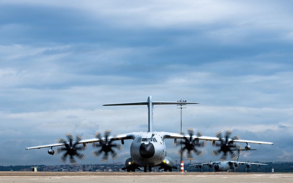 NATO mission Iraq redeployment