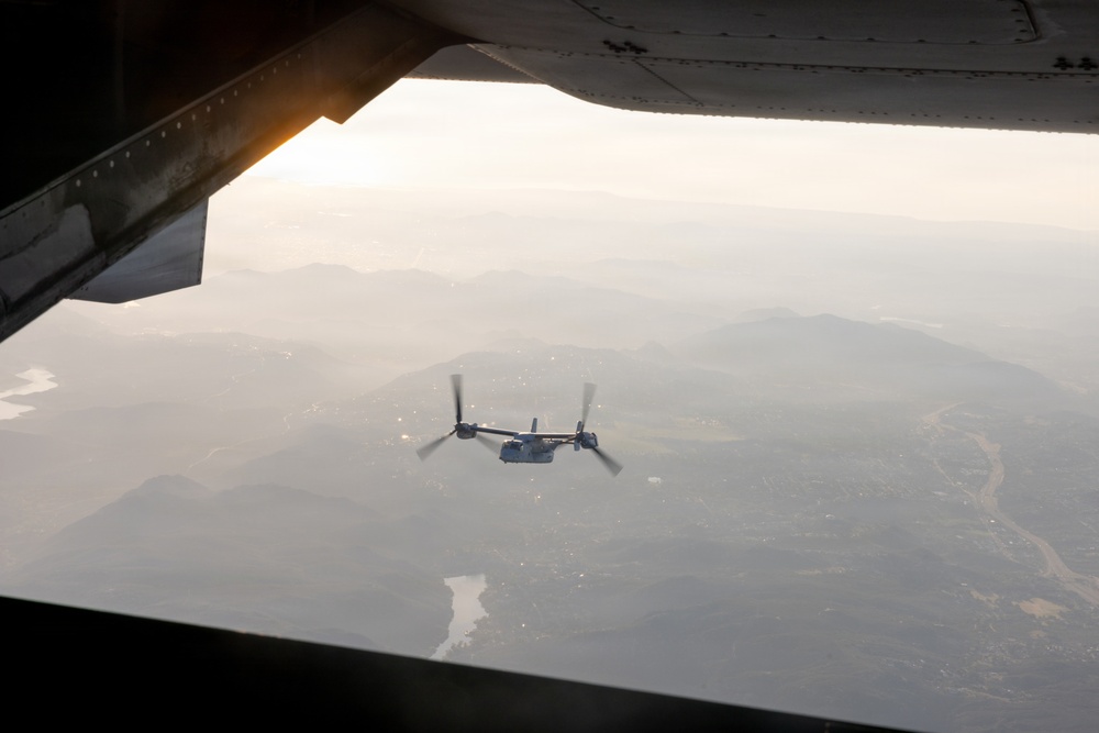 VMM-161 conducts night flight operations