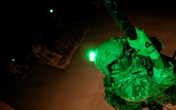 EOD Technicians Practice Nighttime Rappelling and Fast-Roping Techniques