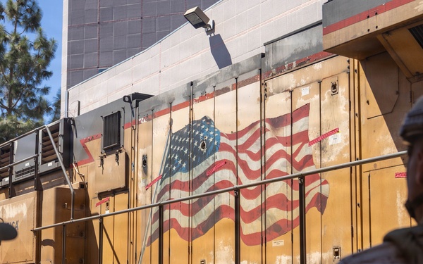 U.S. Border Patrol agents lead Marines on guided southern border survey