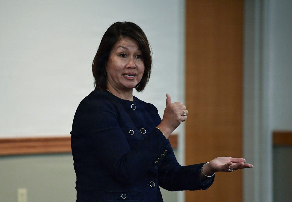 Retired CMSAF JoAnne Bass provides mentorship to ALS and NCOA staff and students