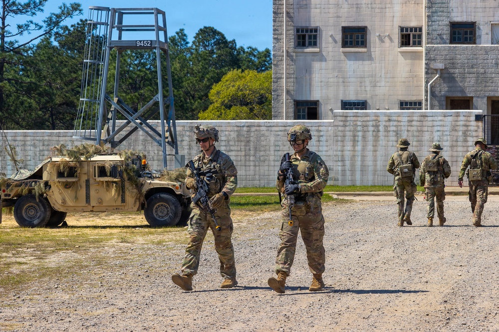 JRTC Soldiers train during CSA visit