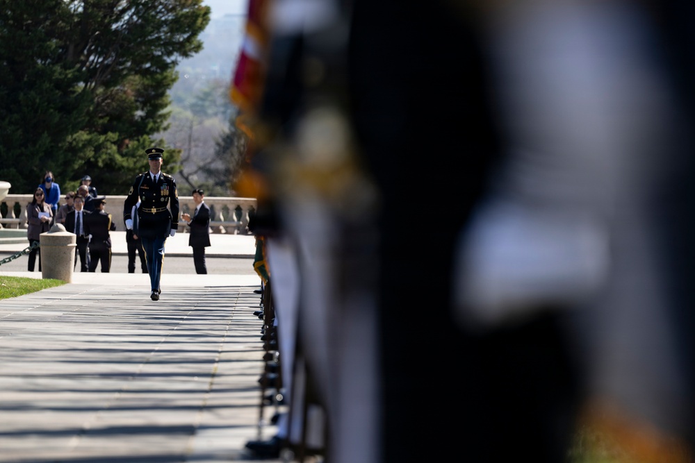 Japanese Prime Minister Sanae Takaichi Visits Arlington National Cemetery