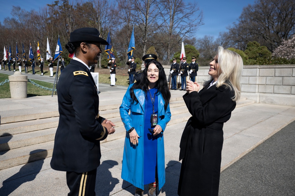Japanese Prime Minister Sanae Takaichi Visits Arlington National Cemetery
