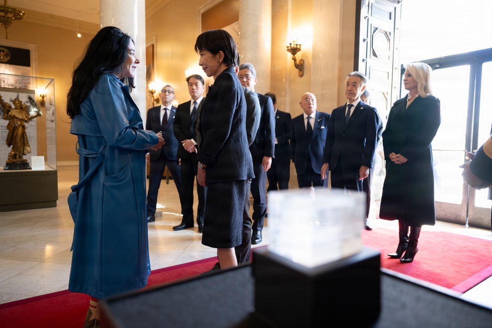 Japanese Prime Minister Sanae Takaichi Visits Arlington National Cemetery