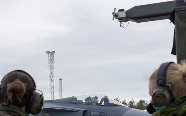 CORE26 | Swedish Soldiers, U.S. Marines Join Together to Fuel Aircraft in the Arctic