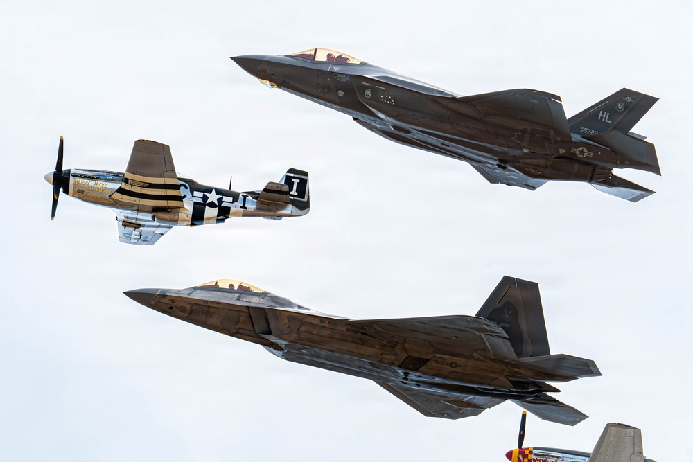 F-22 Aerial Demonstration Team earns 2026 Heritage Flight Certification