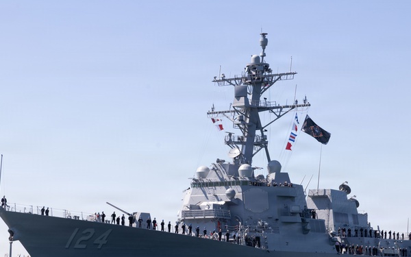 Future USS Harvey C. Barnum Jr. (DDG 124) Arrives at Naval Station Norfolk Homeport Ahead of Commissioning