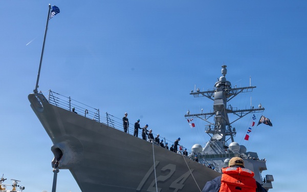Future USS Harvey C. Barnum Jr. (DDG 124) Arrives at Naval Station Norfolk Homeport Ahead of Commissioning