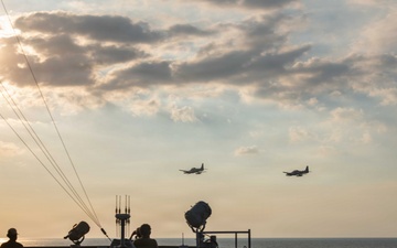 Blue Ridge conducts Maritime Cooperative Activity with Philippine Forces