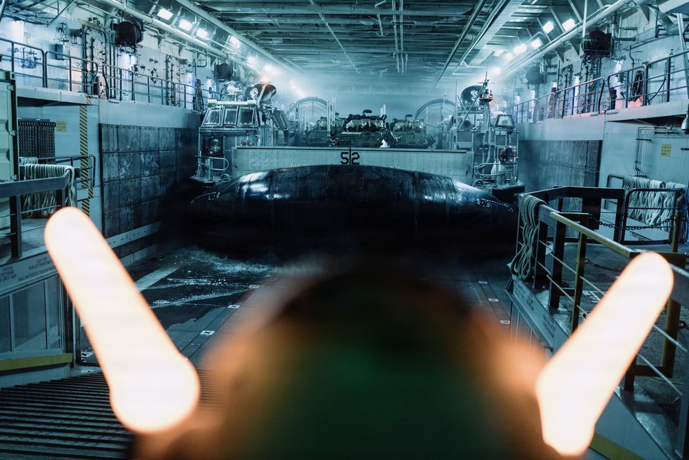 11th MEU Marines, Sailors conduct well deck operations aboard USS Portland