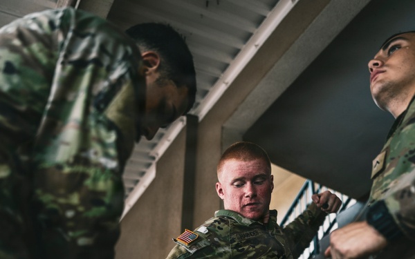 Kona Storm: 25th Infantry Division Prepares Support to Oahu Emergencies