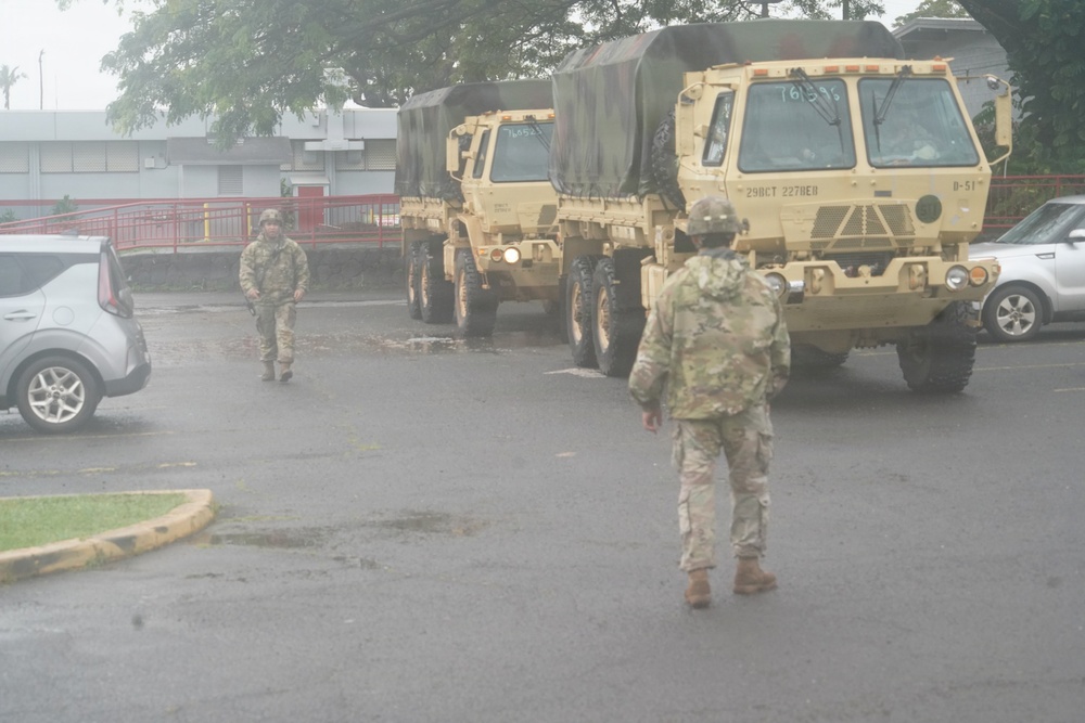 Hawaii Army National Guard assists residents in evacuation