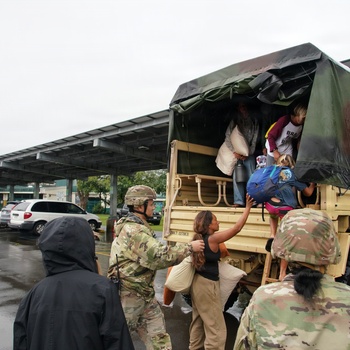 Hawaii Army National Guard assists residents in evacuation