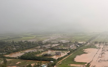 Coast Guard conducts overflight during flash floods on Oahu