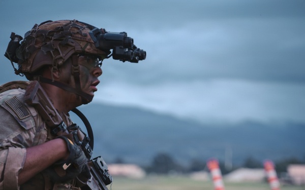 Wolfhounds Conduct Air Assault Training with 25th Combat Aviation Brigade, 25th Infantry Division