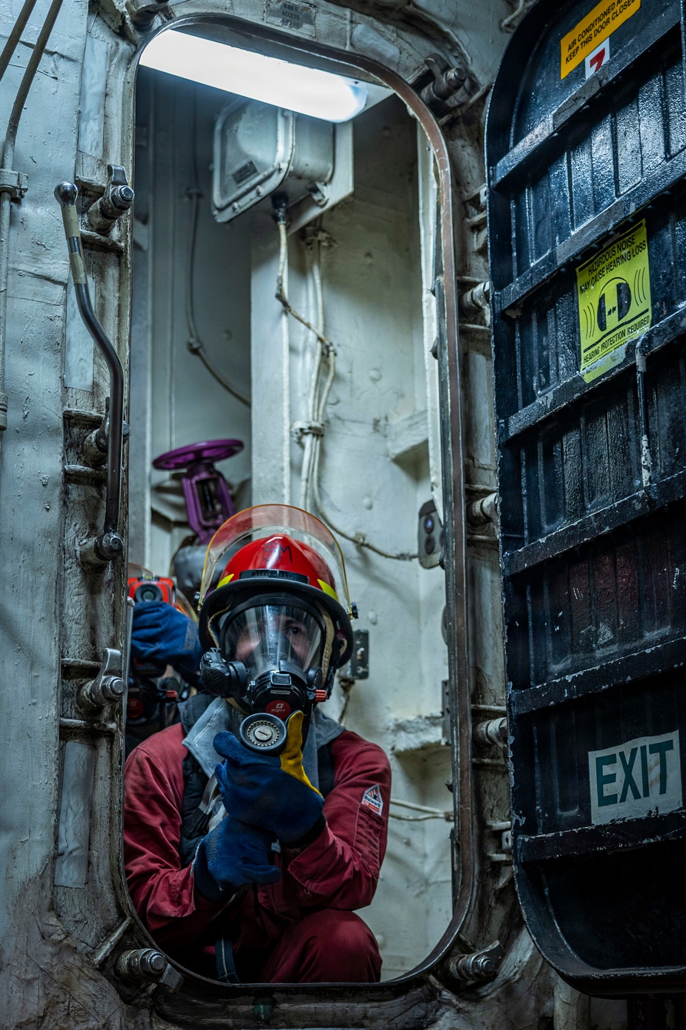 USS Iwo Jima Conducts Integrated Training Evolutions