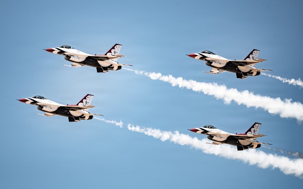 Thunderbirds Practice for Luke Days 2026