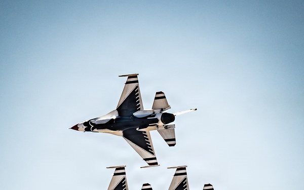 Thunderbirds Practice for Luke Days 2026