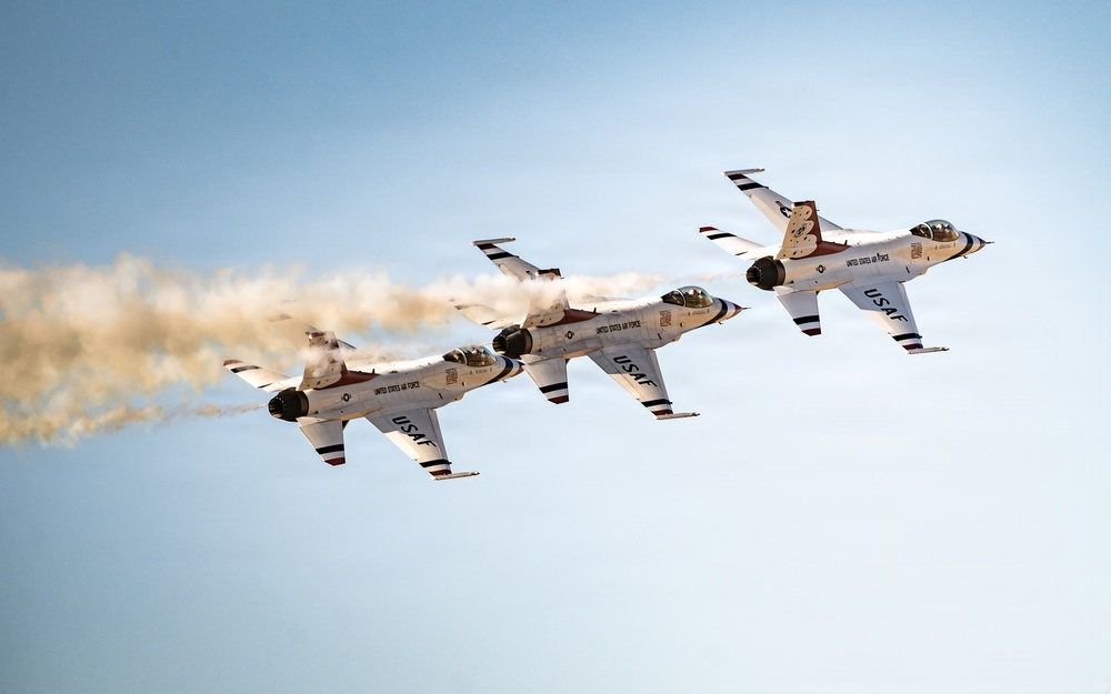 Thunderbirds Practice for Luke Days 2026