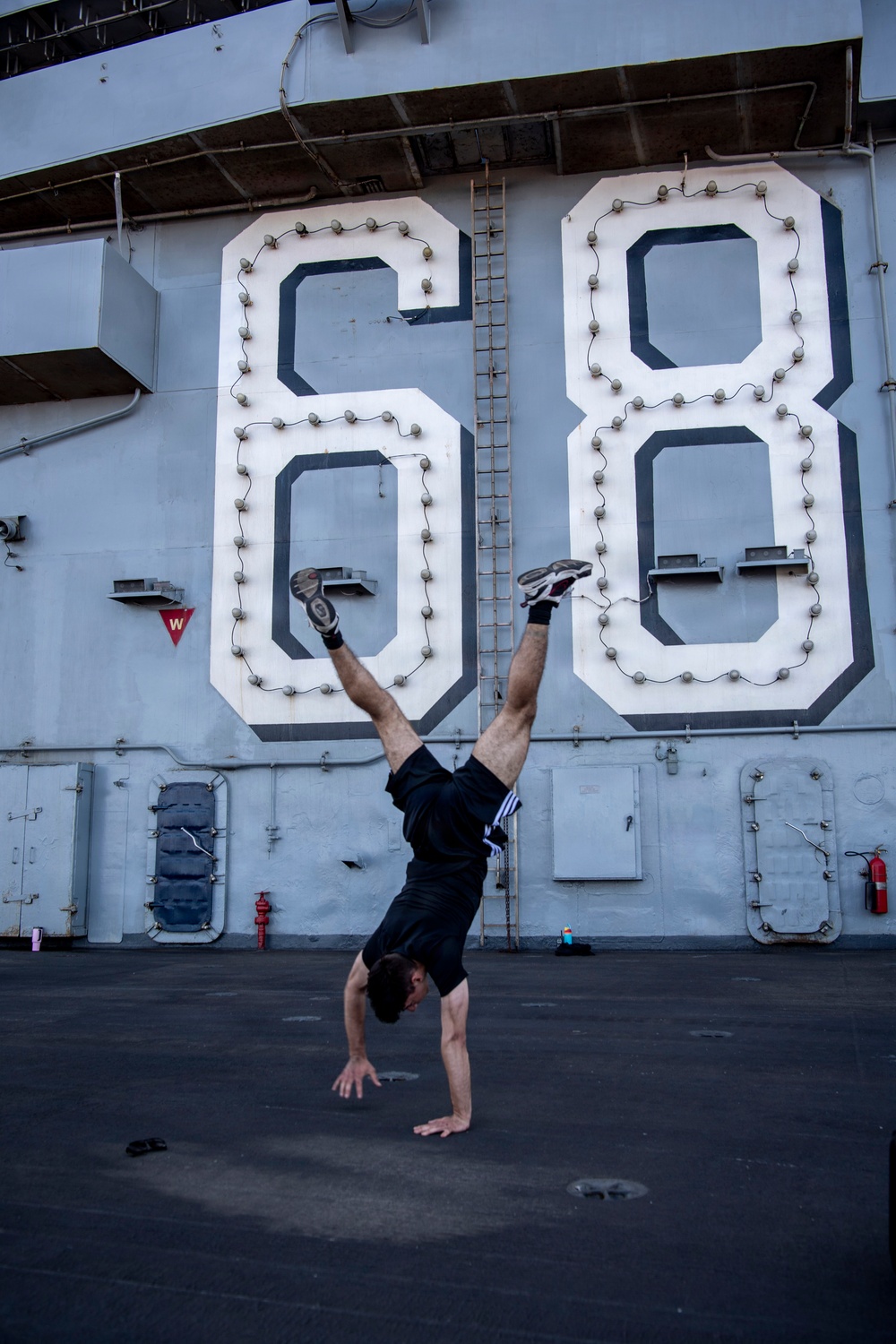 Nimitz Conducts PT on the Flight Deck