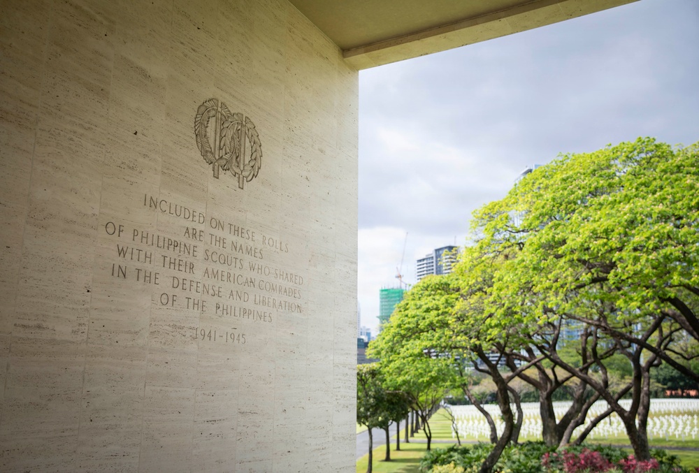 U.S. 7th Fleet Participates in Wreath Laying Ceremony at Manila American Cemetery and Memorial
